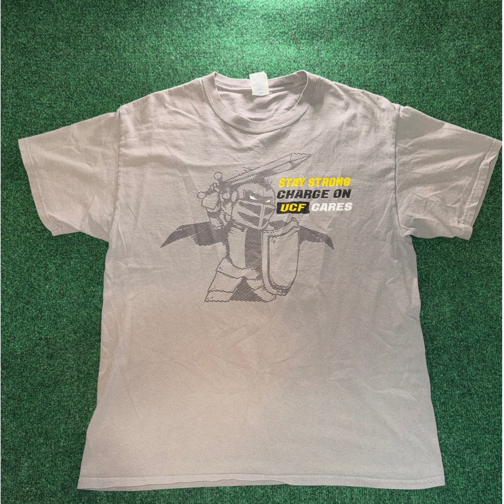 Port & Company UCF Cares Stay Strong Charge On Knight Graphic T-Shirt Gray Large